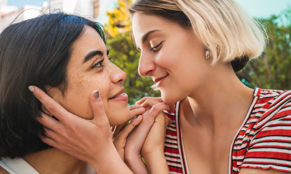 Sentirte Deseado y el Deseo Sexual: Por Qué Van de la Mano